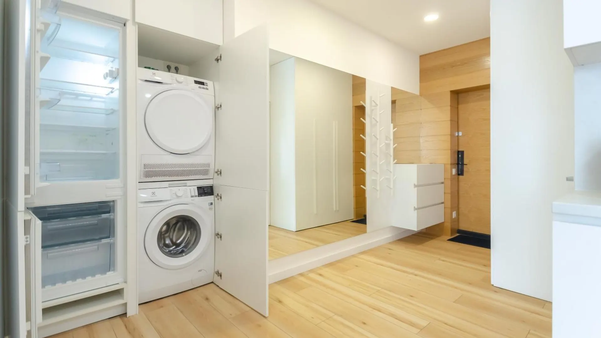 Petrovdom 234-241-86-96 In City View Apartments At Rc Kvartet,Near Central Railway Station Kiev 0*,  Ukrayna