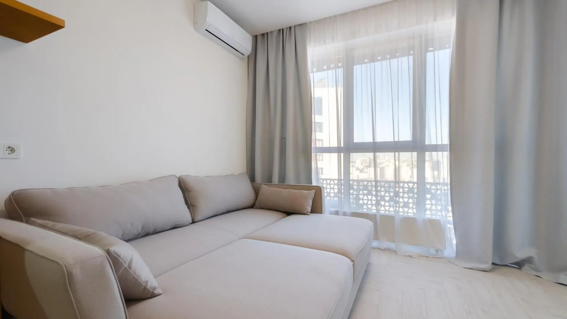 Petrovdom 234-241-86-96 In City View Apartments At Rc Kvartet,Near Central Railway Station Kijów Ukraina