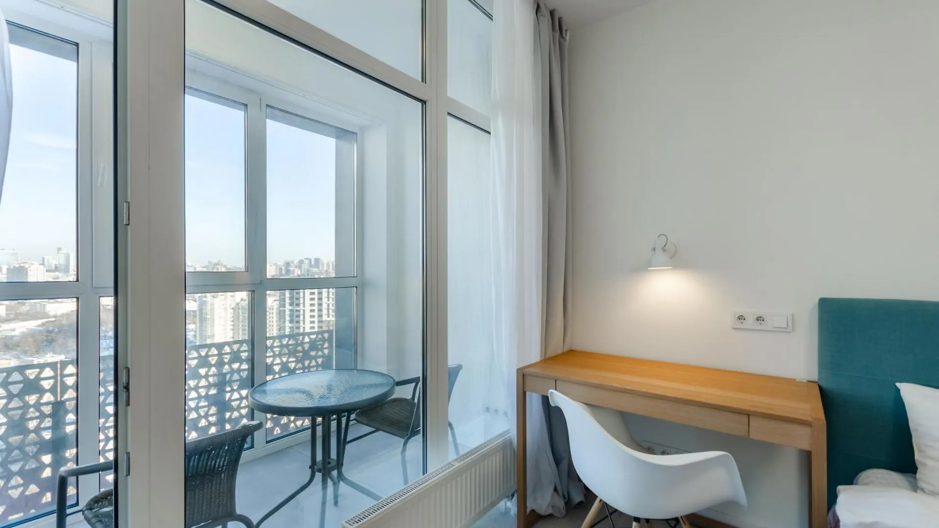 Petrovdom 234-241-86-96 In City View Apartments At Rc Kvartet,Near Central Railway Station Kyiv