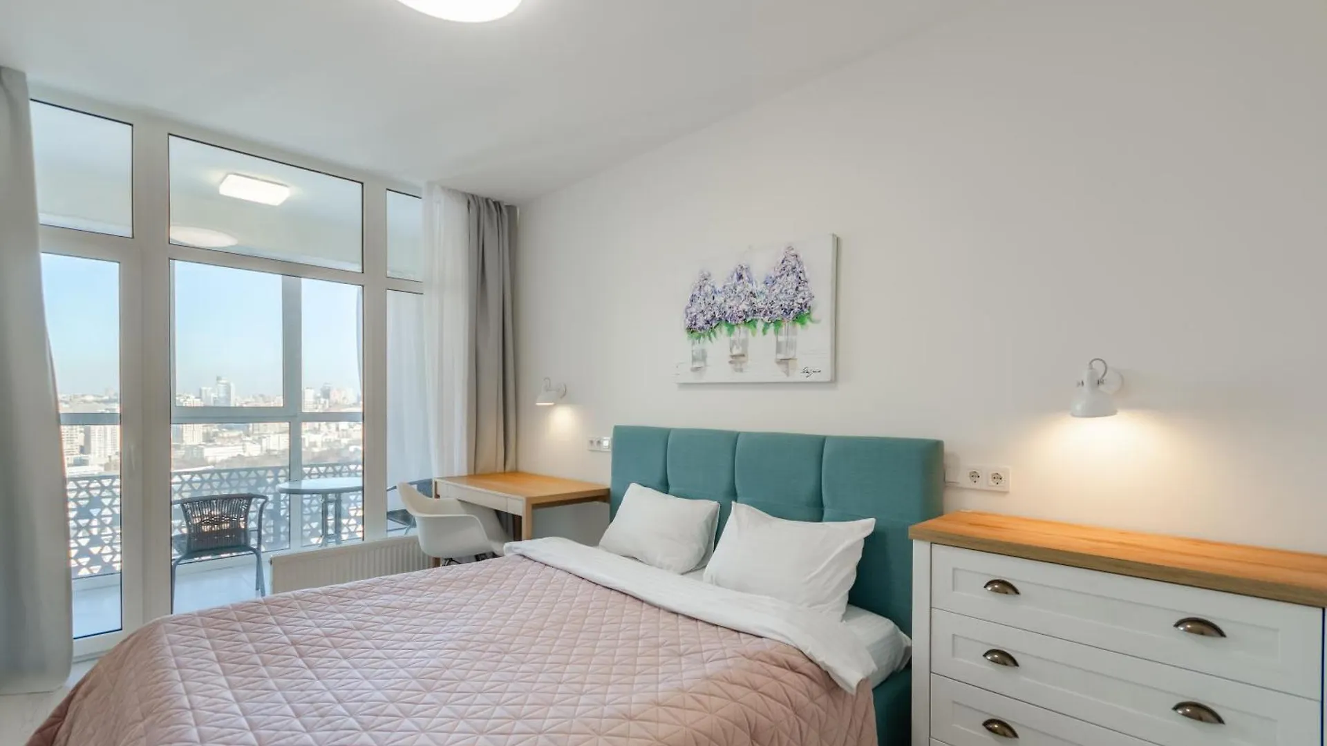 Petrovdom 234-241-86-96 In City View Apartments At Rc Kvartet,Near Central Railway Station Kyiv
