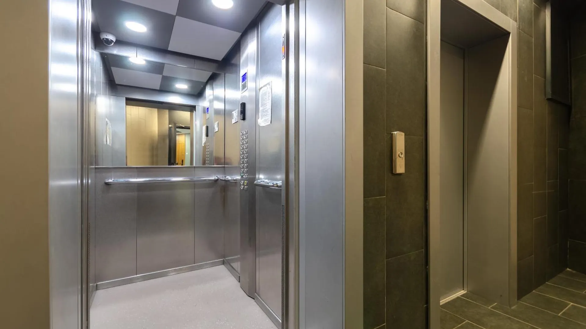 Petrovdom 234-241-86-96 In City View Apartments At Rc Kvartet,Near Central Railway Station Kyiv